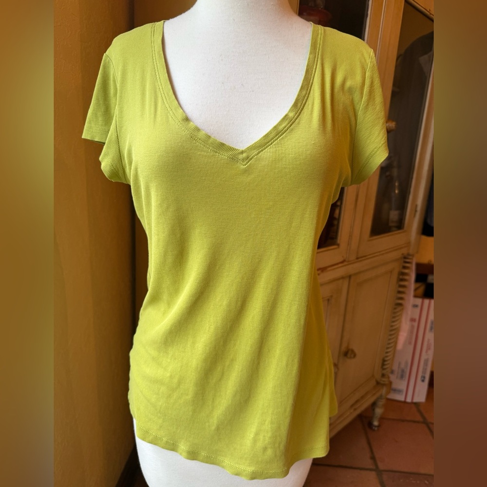 Women's Top